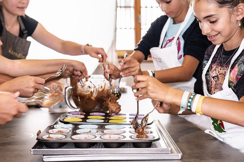 Foto vom Probebacken mit Kindern